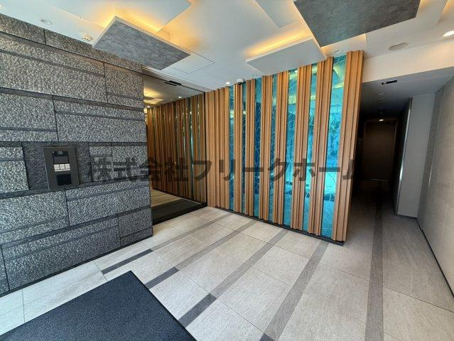 三鷹市下連雀４丁目の賃貸マンションのロビー