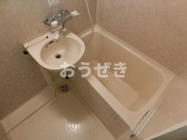 シンシア新中野の浴室