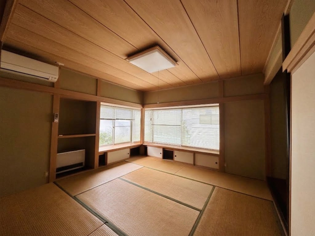 函南町　南箱根ダイヤランドの和室|来客時にも重宝する8帖の和室