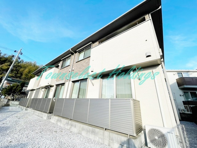 横浜市戸塚区上倉田町のアパートの外観