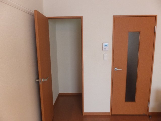 レオパレス里の内装