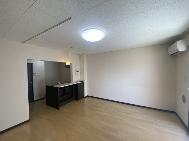 レオネクストツインクルしだみＡの居間・リビング