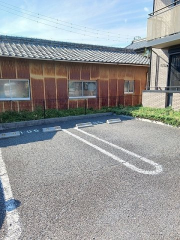 ピーチハウスの駐車場