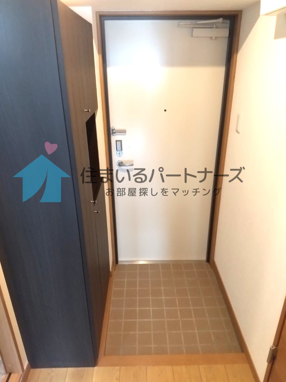 ソフィア21新合川の玄関|明るい玄関です