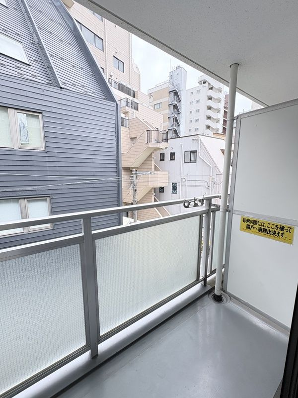 トップ本郷のバルコニー