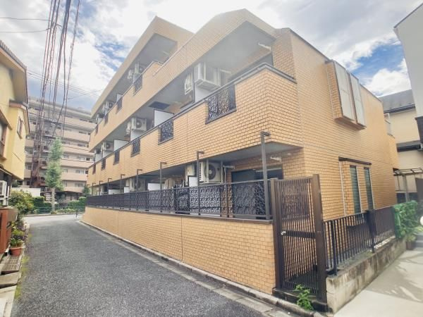Ｒ－ＳＴＹＬＥ南大泉の外観