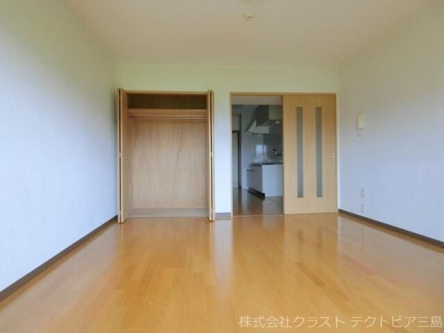 ハイブリッジの内装