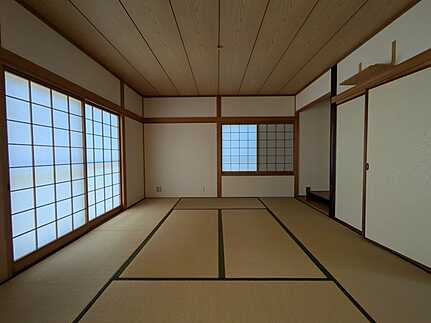 佐伯区河内南２丁目の和室