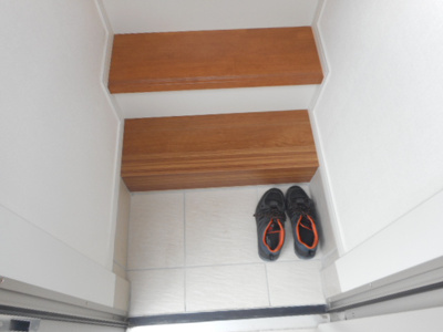 【玄関】 | ＧＲＡＮＴ　ＨＯＭＥＳ | 別部屋参考写真