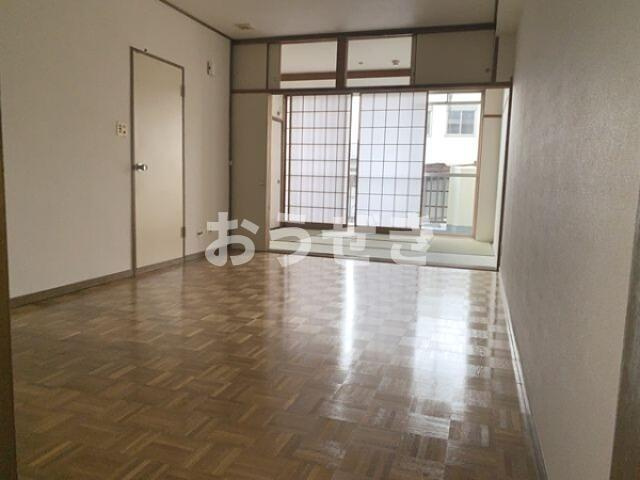 コーポ南浅間の居間・リビング|※同物件別部屋参考写真