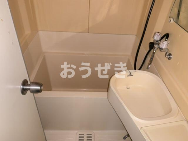 コーポ南浅間の浴室|※同物件別部屋参考写真