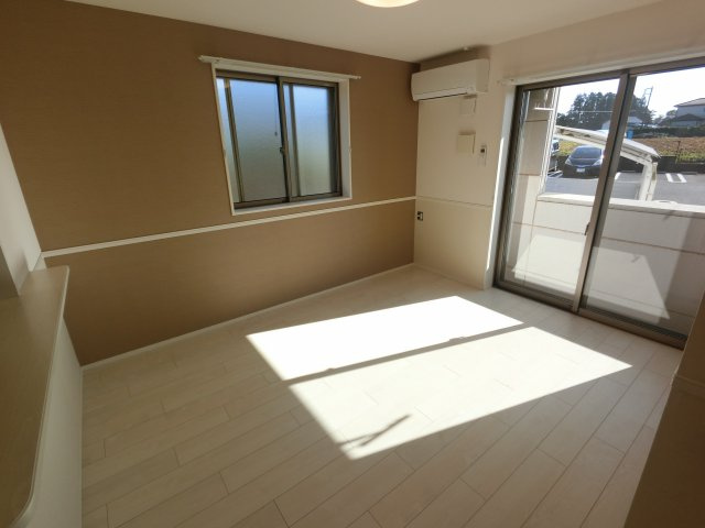【その他】 | ※角部屋の写真です、側面の窓はございません
