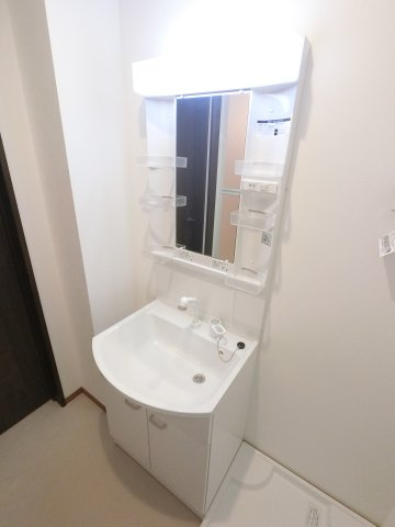 ミリアビタ稲毛東の独立洗面台