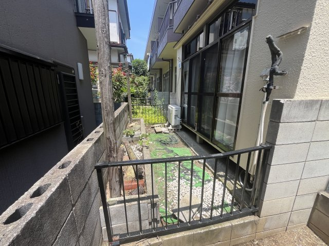 狭山市水野　庭付きタウンハウス　オーナーチェンジの庭
