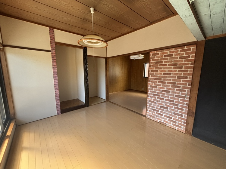 南区観音町６丁目戸建の収納
