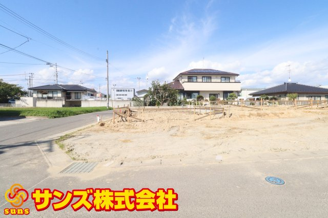 郡山市富田西６丁目　　　１号棟　　富田小学校、富田中学区の外観|南側から見た外観♪