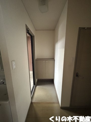 【玄関】 | サンシャイン石橋 | 落ち着いた玄関です