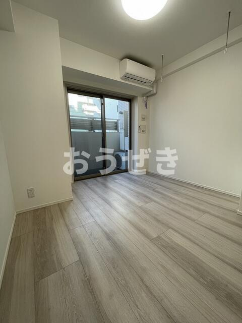 ＳＨＯＫＥＮ　Ｒｅｓｉｄｅｎｃｅ横浜伊勢佐木町の居間・リビング