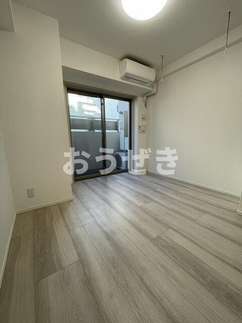 ＳＨＯＫＥＮ　Ｒｅｓｉｄｅｎｃｅ横浜伊勢佐木町の居間・リビング