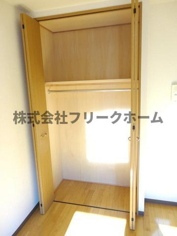 武蔵野市吉祥寺南町２丁目の賃貸マンションの収納