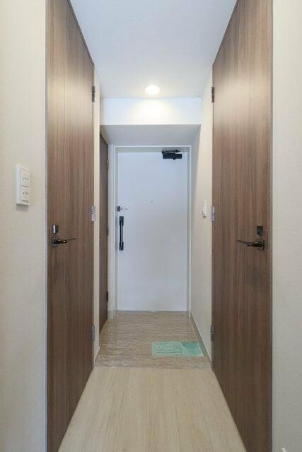 クレヴィア日暮里　ＴＨＥ　ＲＥＳＩＤＥＮＣＥの玄関