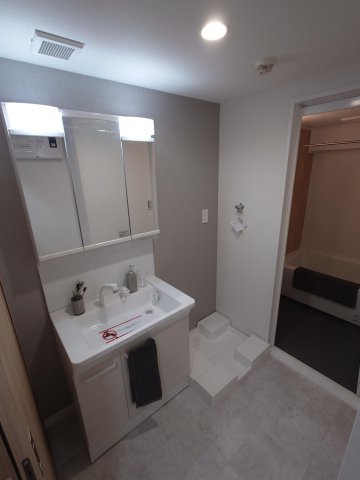 福岡市東区和白丘２丁目の中古マンションの洗面所