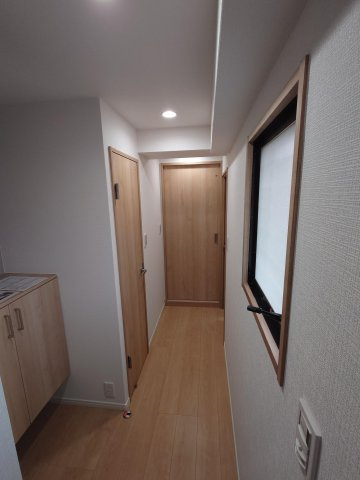 福岡市東区和白丘２丁目の中古マンションの玄関