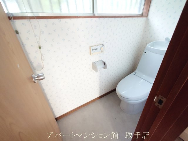 利根町布川戸建のトイレ