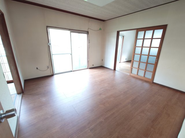 利根町布川戸建の居間・リビング