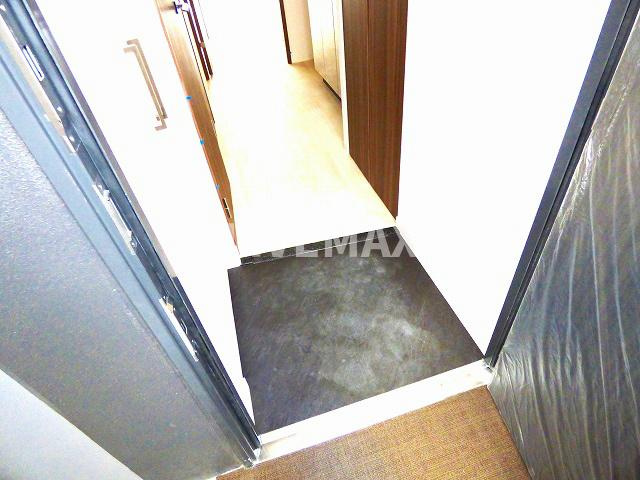 【玄関】プレサンス松屋町ファステ