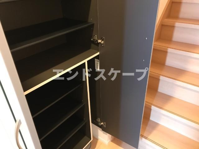 サニーヴィラの収納|下駄箱
高崎、前橋のお部屋探しはエンドスケープまで！お客様の理想お聞かせ下さい♪