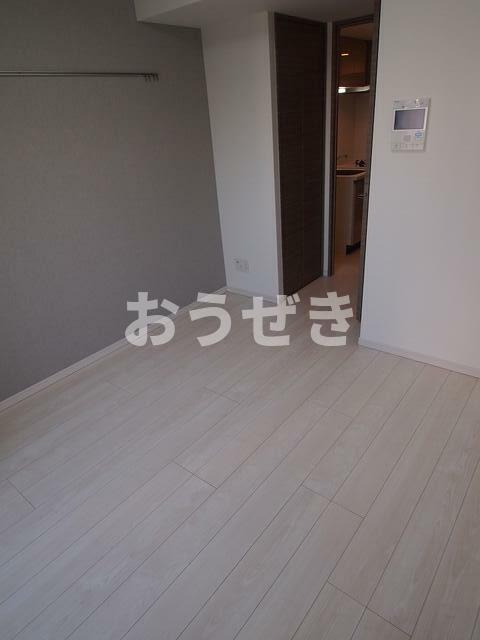ＳＨＯＫＥＮ　Ｒｅｓｉｄｅｎｃｅ横浜阪東橋の居間・リビング