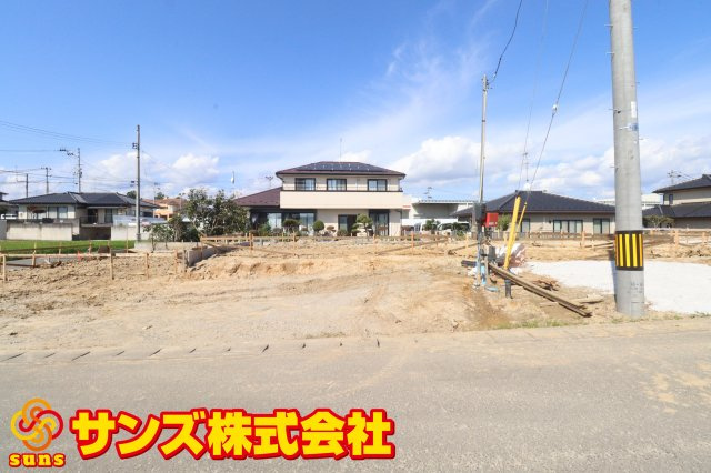 郡山市富田西６丁目　　　2号棟　　富田小学校、富田中学区の外観|南側から見た外観♪