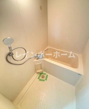 ジュネパレス流山の浴室|お風呂で日々の疲れを落としましょう