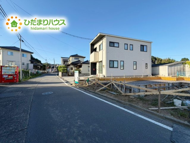 いわき市内郷御台境町　新築戸建の前面道路含む現地写真|前面道路幅5.5ｍ☆車の出入りもラクラクできちゃいます(^^♪