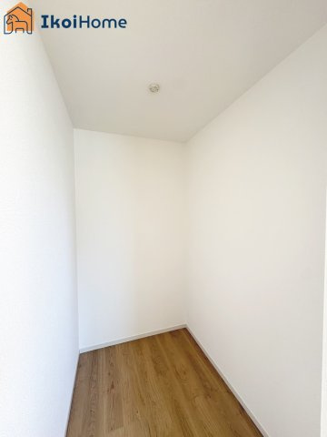 明石市船上町　全1棟　新築戸建の内装|◆同仕様写真◆オプションで、より一層フローリングを強くする10年保証のコーティングもございます。