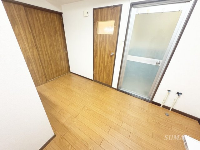 横山マンションの内装|別角度のDKです☆