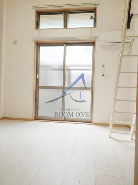 ロワール北方Ⅲの寝室|寝室です。