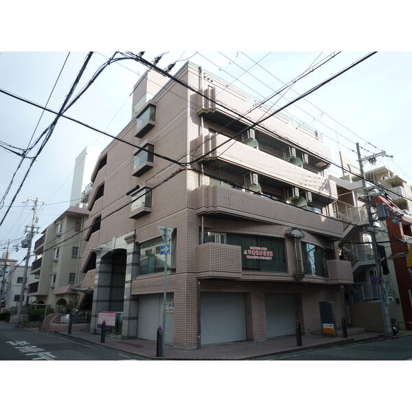 ドゥヴェル甲南の外観