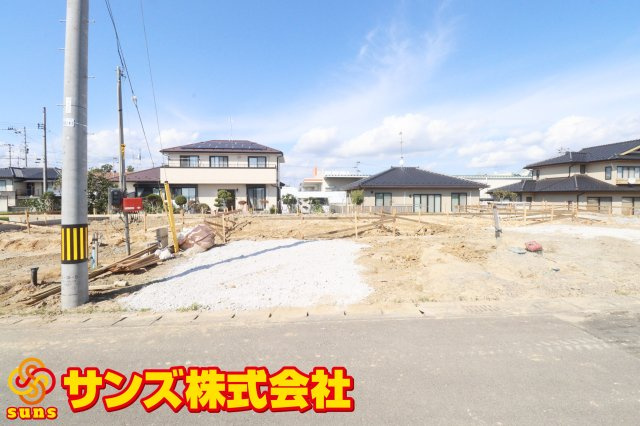 郡山市富田西６丁目　　　3号棟　　富田小学校、富田中学区の外観|南側から見た外観♪