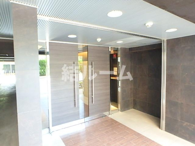 板橋区富士見町の賃貸マンションのエントランス
