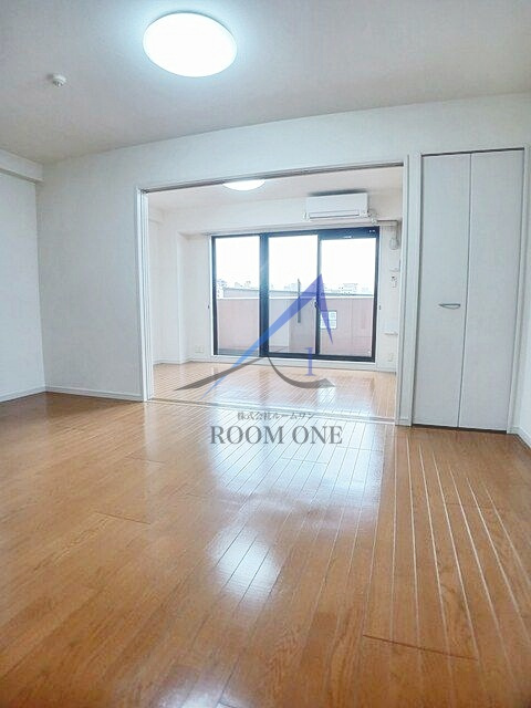 ラポール西大島　ウエストの居間・リビング|洋室のお部屋です。