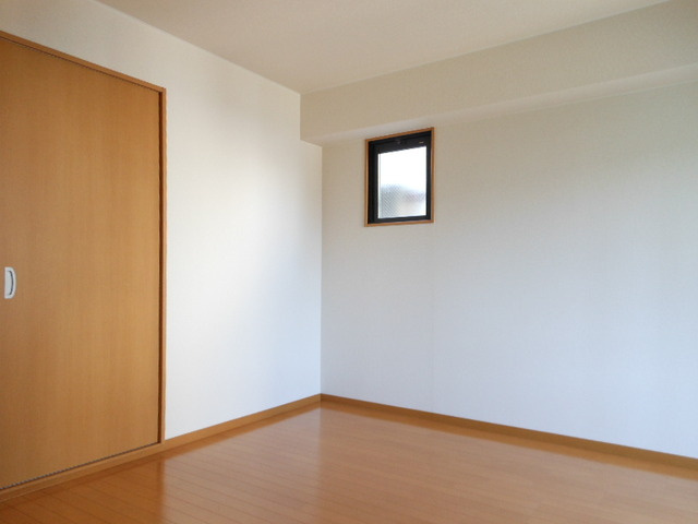 ＨＹマンションの居間・リビング|前回募集時の写真です