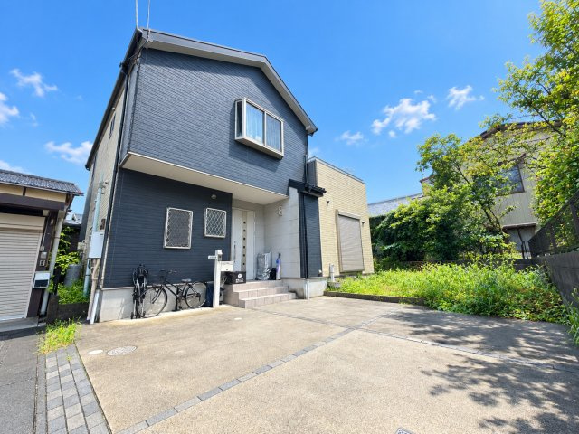 野田市上花輪　中古戸建　平成20年築の独立洗面台