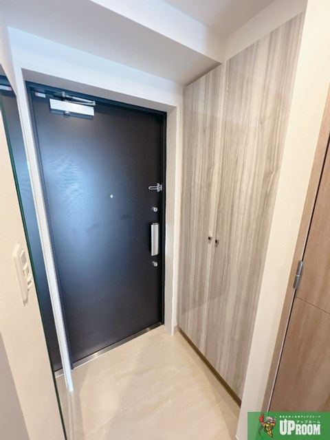 ワールドアイ名古屋城北の玄関