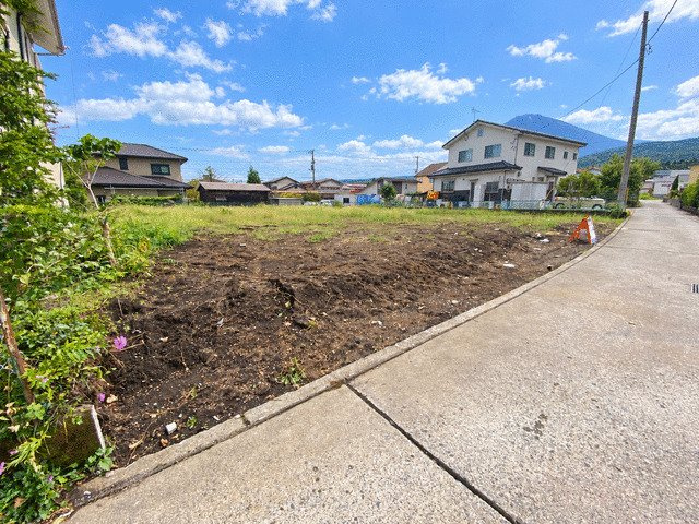 駿東郡小山町須走の新築一戸建の外観|９／１４撮影
