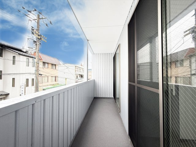 フジ・マンションのバルコニー