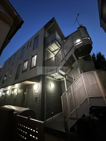 豊島区西池袋５丁目の賃貸マンションの外観