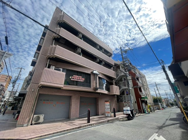 ドゥヴェル甲南の外観