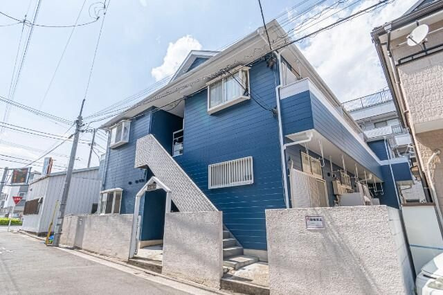 川口市芝１丁目のアパートの外観